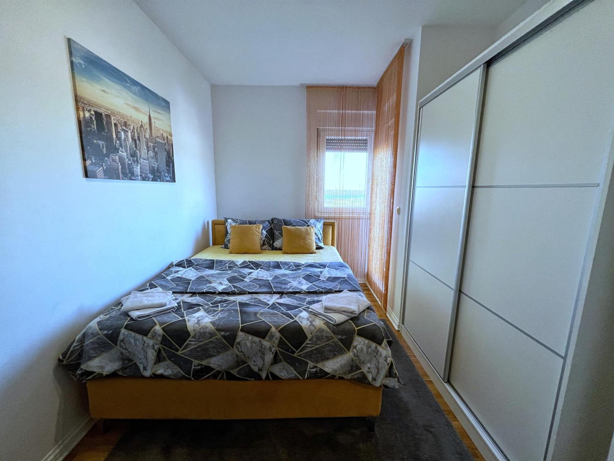 Daire Pleasure Lux1 *